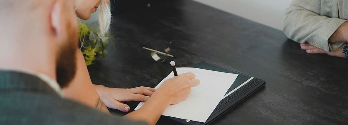 Wann rechtfertigt Arbeitsverweigerung eine ordentliche oder fristlose Kündigung?