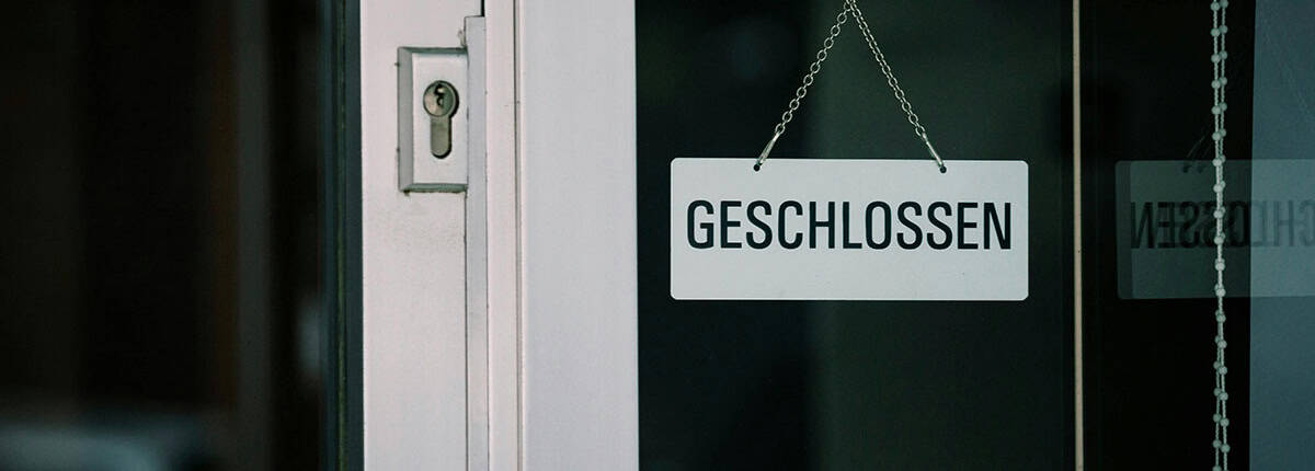 Welche Voraussetzungen muss eine wirksame Massenentlassungsanzeige erfüllen?